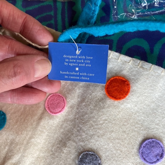 Easter Gift Bag Assortment 6 Brand New Bags, Groovy Holidays Cute Felt Designs - Picture 7 of 12